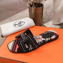 Load image into Gallery viewer, Hermes Women Oran Sandal Suede Goatskin Palladium Plated Studs Iconic "H"