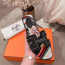 Load image into Gallery viewer, Hermes Women Oran Sandal Suede Goatskin Palladium Plated Studs Iconic "H"