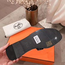 Load image into Gallery viewer, Hermes Women Oran Sandal Suede Goatskin Palladium Plated Studs Iconic "H"