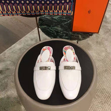 Load image into Gallery viewer, Hermes Women Oz Mule Goatskin "Brides De Gala Shadow"-White