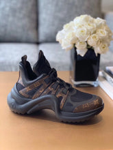Load image into Gallery viewer, Louis Vuitton Archlight Sneakers Calfskin Leather Fall/Winter 2019 Collection 1A589P Black/Brown