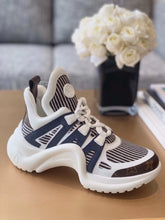 Load image into Gallery viewer, Louis Vuitton Archlight Sneakers Calfskin Leather Fall/Winter Collection White/Black/Brown