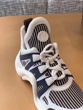 Load image into Gallery viewer, Louis Vuitton Archlight Sneakers Calfskin Leather Fall/Winter Collection White/Black/Brown