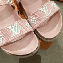 Load image into Gallery viewer, Louis Vuitton Casual Sandals Monogram Reverse Canvas Spring/Summer Collection Light Pink