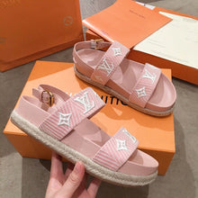 Load image into Gallery viewer, Louis Vuitton Casual Sandals Monogram Reverse Canvas Spring/Summer Collection Light Pink