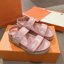 Load image into Gallery viewer, Louis Vuitton Casual Sandals Monogram Reverse Canvas Spring/Summer Collection Light Pink