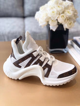 Load image into Gallery viewer, Louis Vuitton LV Archlight Sneaker Patent Monogram Material And Technical Fabrics White For Women LV 1A43L1