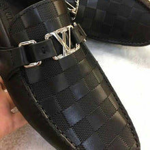 Load image into Gallery viewer, Louis Vuitton LV Men Hockenheim Moccasin Shoes Black
