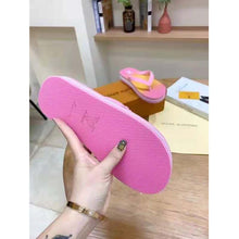 Load image into Gallery viewer, Louis Vuitton LV Women Arcade Flat Thong Pink Rubber Micro Outsole
