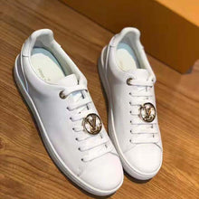 Load image into Gallery viewer, Louis Vuitton LV Women Frontrow Sneaker Gold-Tone LV Circle in White Calf Leather and Rubber