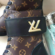 Load image into Gallery viewer, Louis Vuitton LV Women Wonderland Flat Ranger in Patent Monogram Canvas-Brown