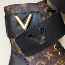 Load image into Gallery viewer, Louis Vuitton LV Women Wonderland Flat Ranger in Patent Monogram Canvas-Brown