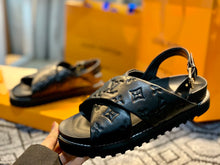 Load image into Gallery viewer, Louis Vuitton Paseo Flat Comfort Sandal Black For Women LV 1A9RDO