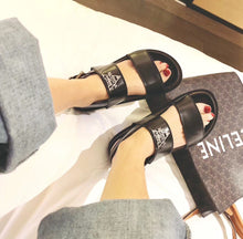 Load image into Gallery viewer, Louis Vuitton Paseo Flat Comfort Sandal Black For Women LV