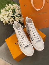 Load image into Gallery viewer, Louis Vuitton Stellar Sneaker Boot Patent Monogram Canvas Blue/White For Women LV