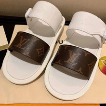 Load image into Gallery viewer, Louis Vuitton Sunbath Flat Mules PVC Spring/Summer Collection White
