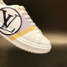 Load image into Gallery viewer, Louis Vuitton Time Out Sneaker White/Black For Women LV