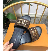 Load image into Gallery viewer, Louis Vuitton Unisex Lock It Flat Mule Brown Patent Monogram Canvas Leather Outsole
