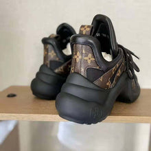 Load image into Gallery viewer, Louis Vuitton Women LV Archlight Sneaker Patent Monogram Canvas Technical Fabrics