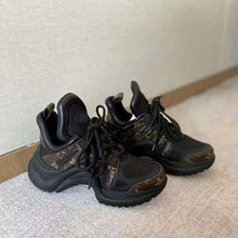 Load image into Gallery viewer, Louis Vuitton Women LV Archlight Sneaker Patent Monogram Canvas Technical Fabrics