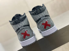Load image into Gallery viewer, Nike Air Jordan Signature High Top Women