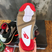 Load image into Gallery viewer, Nike Off-White x Air Jordan 4 Bred Women