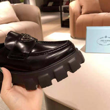 Load image into Gallery viewer, Prada Women Monolith Pointy Brushed Leather Loafers-Black