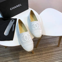Load image into Gallery viewer, Tweed and Patent Leather CC Espadrilles Spring/Summer Collection Act 2 White
