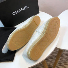 Load image into Gallery viewer, Tweed and Patent Leather CC Espadrilles Spring/Summer Collection Act 2 White