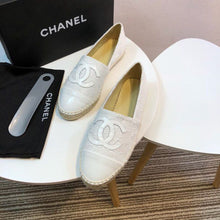 Load image into Gallery viewer, Tweed and Patent Leather CC Espadrilles Spring/Summer Collection Act 2 White