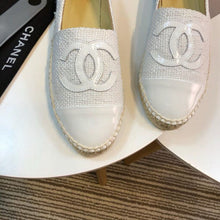 Load image into Gallery viewer, Tweed and Patent Leather CC Espadrilles Spring/Summer Collection Act 2 White