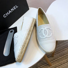 Load image into Gallery viewer, Tweed and Patent Leather CC Espadrilles Spring/Summer Collection Act 2 White