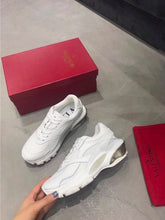 Load image into Gallery viewer, Valentino Garavani Bounce Runner Sneakers Calfskin Leather Fall/Winter 2018 Collection, White