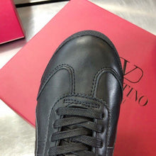 Load image into Gallery viewer, Valentino x Onitsuka Tiger Sneakers Calfskin Leather Spring/Summer 2020 Collection, Black